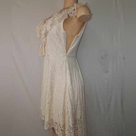 Ryu Cream Lace High Low Dress Size S - Picture 11 of 16